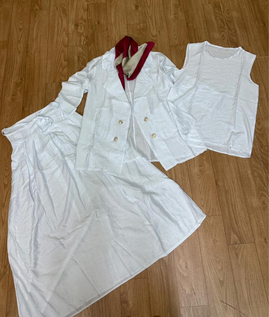 Ensemble jupe 3 pieces.