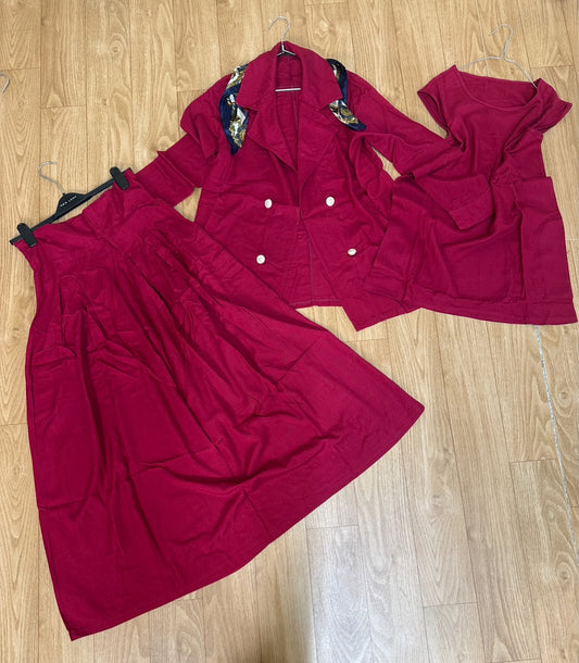 Ensemble 3 pièces jupe