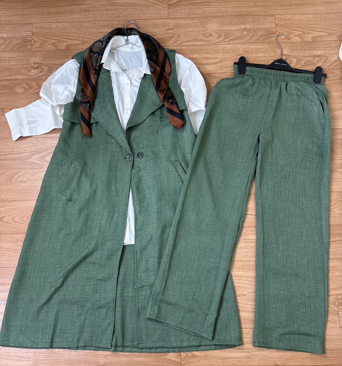Ensemble 3 pièces classe