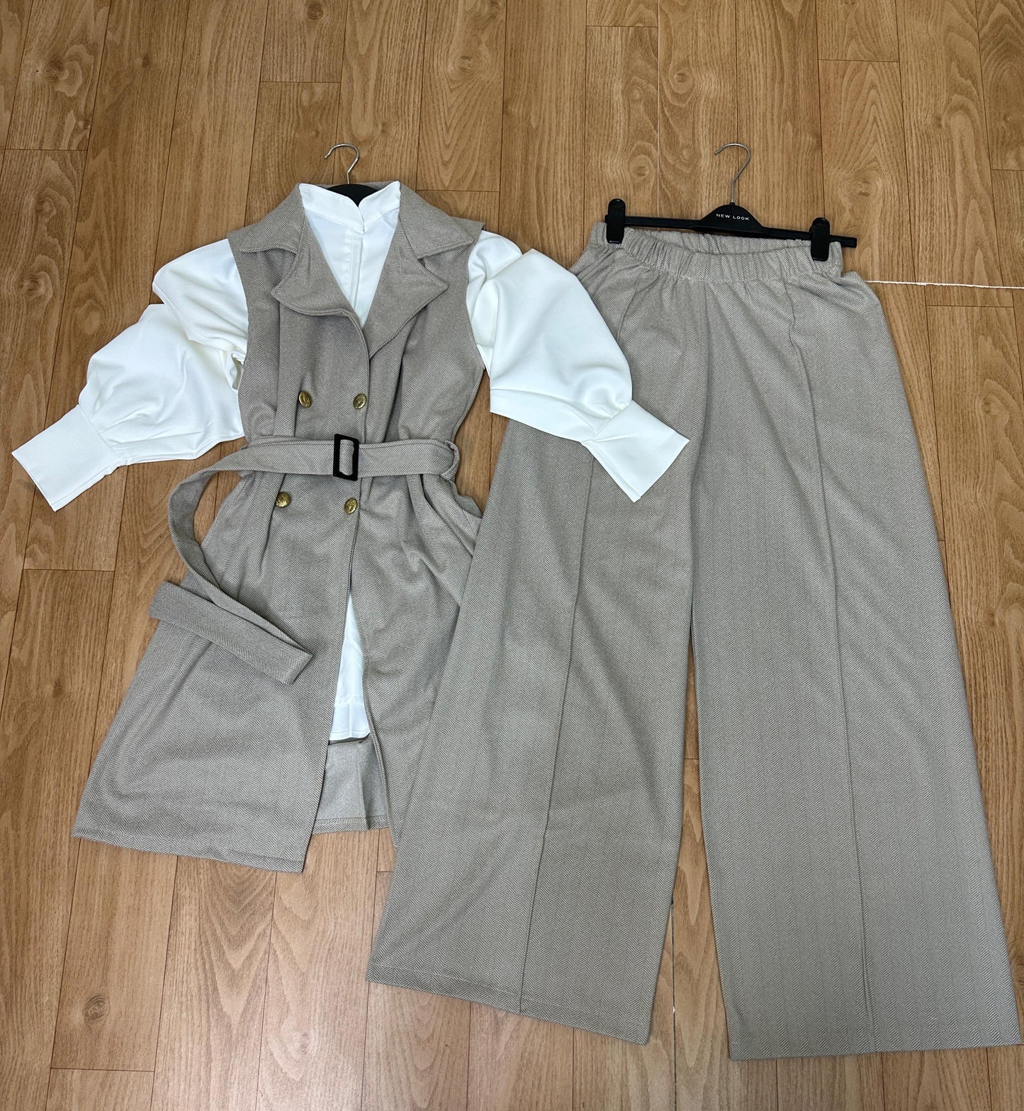 Ensemble 3 pièces classe